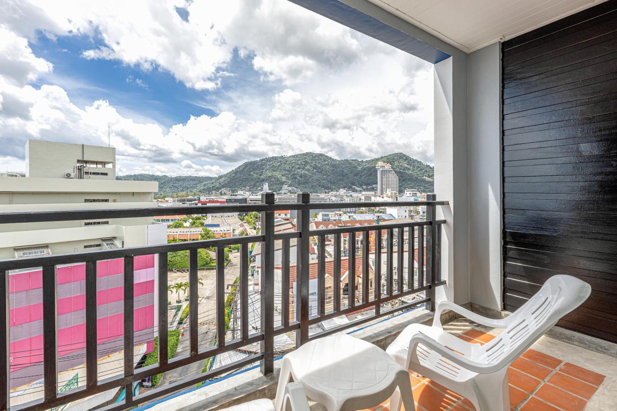 Grand Deluxe Balcony